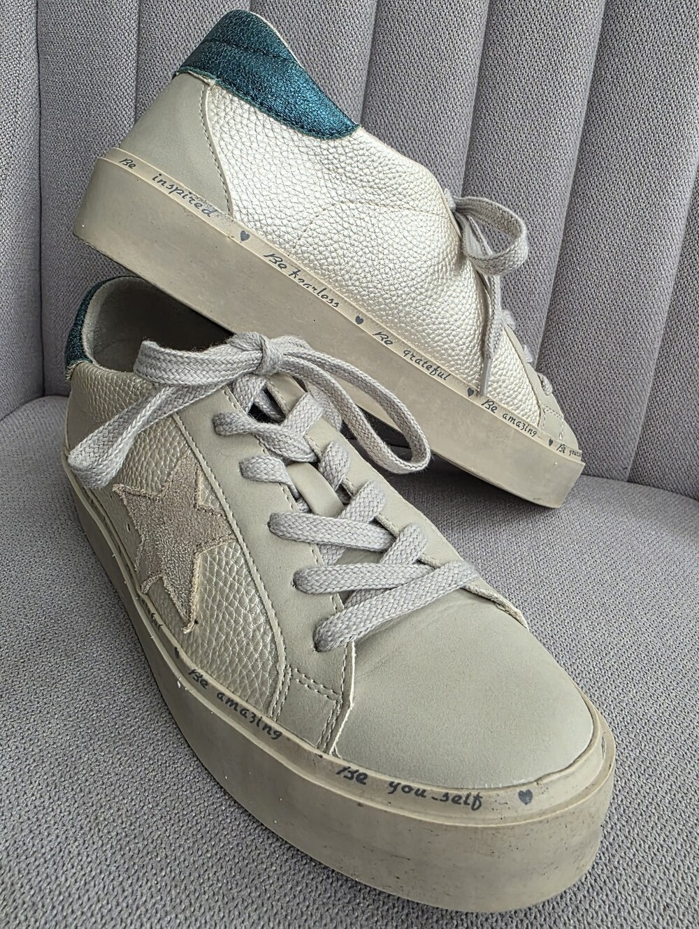 Shu Shop Womens Cream Leather Star Platform Sneakers with Teal Heel Accent Used.